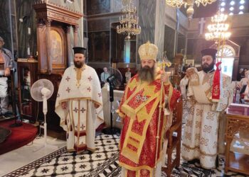 Ο  ΜΗΤΡ. ΚΑΛΑΒΡΥΤΩΝ  ΣΤΗΝ Ι. ΜΗΤΡΟΠΟΛΗ ΚΟΡΙΝΘΟΥ ΚΑΙ Ο ΕΠΙΣΚΟΠΟΣ ΚΕΓΧΡΕΩΝ ΣΤΟ ΞΥΛΟΚΑΣΤΡΟ