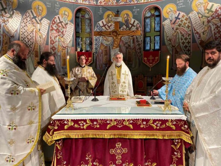 Η ΑΡΧΑΙΟΠΡΕΠΗΣ ΘΕΙΑ ΛΕΙΤΟΥΡΓΙΑ ΤΟΥ ΑΓΙΟΥ ΙΑΚΩΒΟΥ ΣΤΗ ΧΑΛΚΙΔΑ