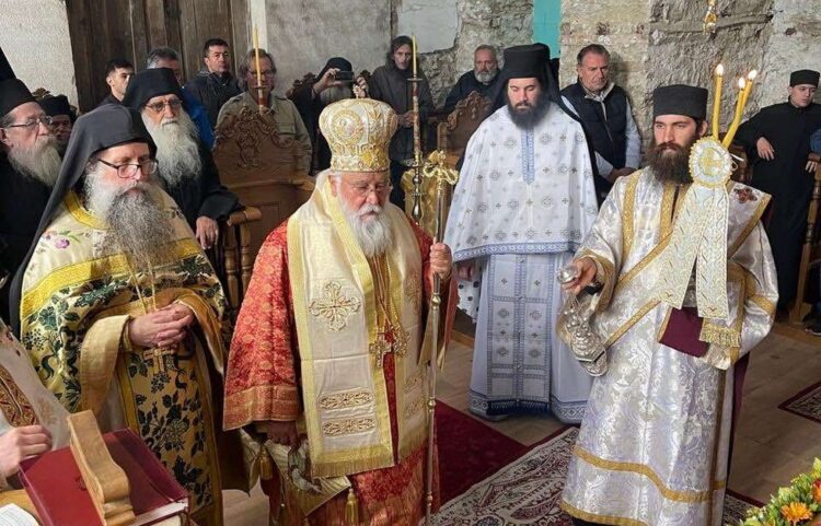 Ο Μητροπολίτης Κερκύρας εις το Άγιον Όρος