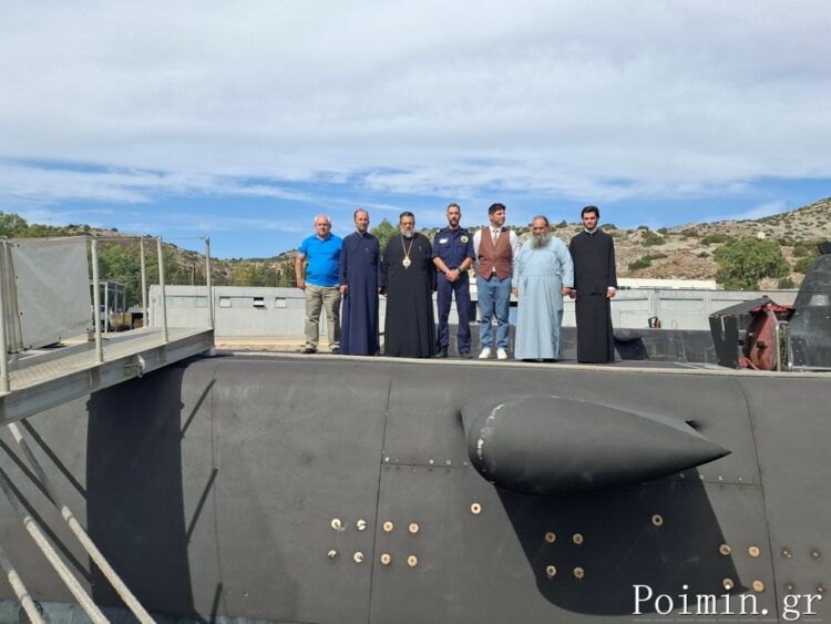 Ο Μητροπολίτης Μεσσηνίας στον Ναύσταθμο Σαλαμίνας