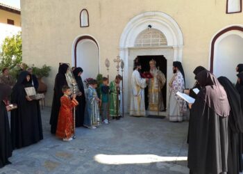 Ἐκτενής Δέησις «ἐπί ΑΥΧΜΩ ΑΝΟΜΒΡΙΑΣ» στην Μητρόπολη Σάμου