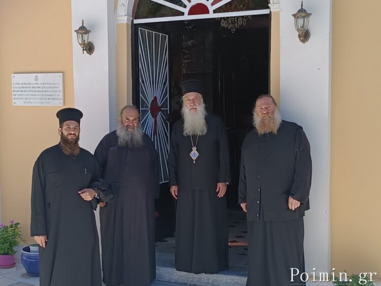 Ο Μητροπολίτης Σάμου στο Αρχηγείο Στόλου