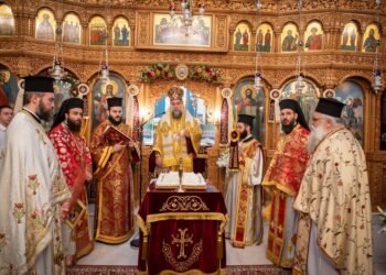 Σερρών Θεολόγος: «Τον Χριστό και την Ελλάδα στην καρδιά μας και την ελληνική σημαία στα μπαλκόνια των σπιτιών μας»