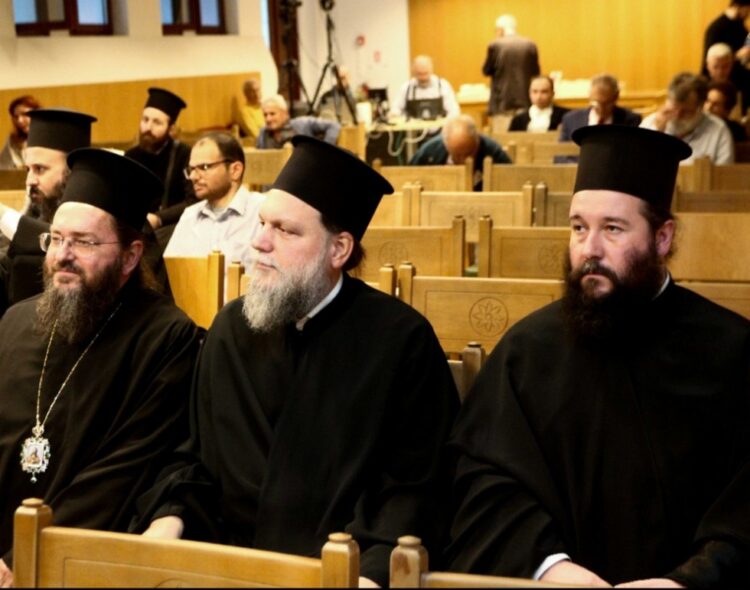 ΠΡΑΓΜΑΤΟΠΟΙΗΘΗΚΕ ΤΟ Γ΄ ΕΠΙΣΤΗΜΟΝΙΚΟ ΣΥΝΕΔΡΙΟ ΜΝΗΜΗΣ ΜΙΚΡΑΣΙΑΤΙΚΟΥ ΕΛΛΗΝΙΣΜΟΥ