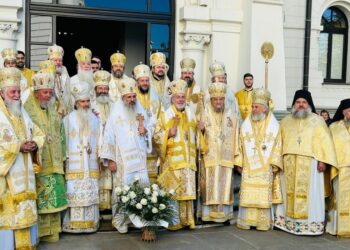 Ο Αρχιεπίσκοπος Θυατείρων στη Ρουμανία