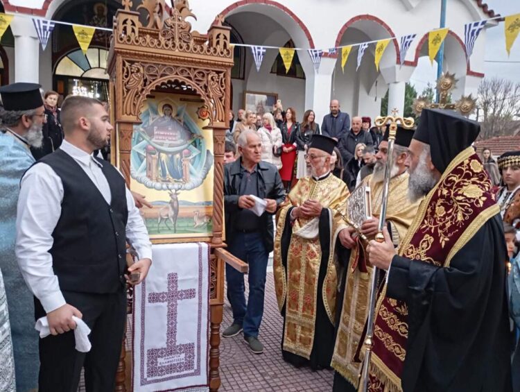 Yποδοχή της Eικόνας της Παναγίας Ελαφιωτίσσης στον Ιερό Ναό Αγίου Αθανασίου  Προαστίου