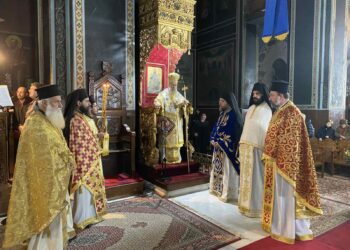 Αγρυπνία στην Καρδίτσα ενώπιον της θαυματουργού εικόνος της Παναγίας «Σπηλαιωτίσσης»