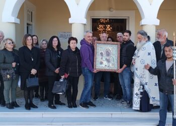 Η Παναγία Τριχερούσα αναχώρησε από την Φοινικούντα για την Πεύκη