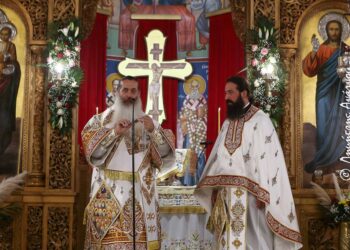 Η επέτειος ενθρονίσεως του Φθιώτιδος Συμεών με χειροτονία του Αρχιδιακόνου του και χειροθεσίες