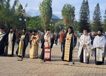Η ΔΟΞΟΛΟΓΙΑ ΤΩΝ ΕΝΟΠΛΩΝ ΔΥΝΑΜΕΩΝ ΣΤΗ ΧΑΛΚΙΔΑ