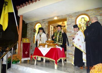 Ο Εσπερινός του Αγίου Νεκταρίου στη Λάρισα