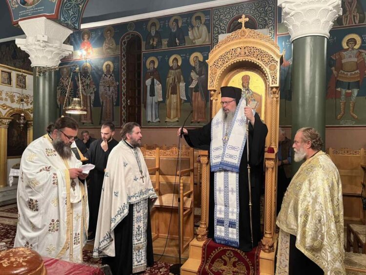 Ο Πανηγυρικός Εσπερινός των Παμμεγίστων Ταξιαρχών στην Καρίτσα