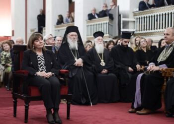 ΠτΔ και Αρχιεπίσκοπος στην τελετή αναγόρευσης του πρώην υπηρεσιακού Πρωθυπουργού Παναγιώτη Πικραμμένου