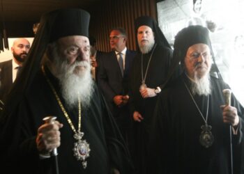 Πατριάρχης και Αρχιεπίσκοπος στον Ιερό Ναό της του Θεού Σοφίας στο γήπεδο της ΑΕΚ