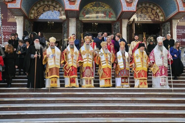 Με λαμπρότητα εορτάστηκε στην Κατερίνη η μνήμη της Πολιούχου Μεγαλομάρτυρος και Νύμφης του Χριστού Αικατερίνης