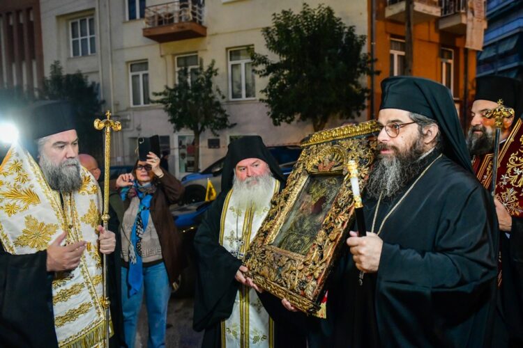 Υποδοχή της ιεράς εικόνος Παναγίας «Χοζοβιωτίσσης» στις Σέρρες