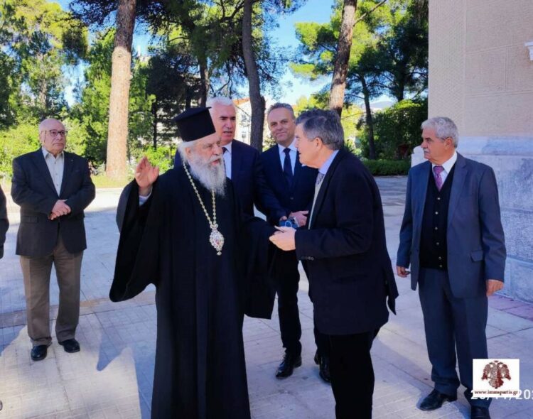 Ο μεγάλος ευεργέτης  Αθανάσιος Μαρτίνος επιθεώρησε τις εργασίες στον Μητροπολιτικό Ναό Σπάρτης