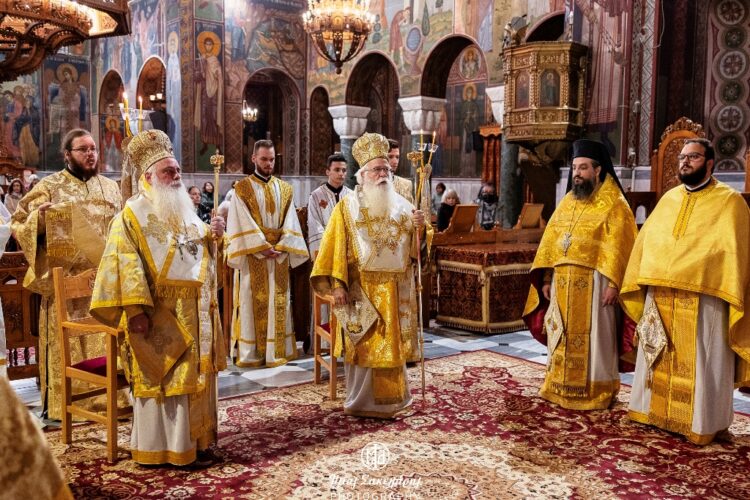 Χειροθεσία νεών Πνευματικών στον Βόλο