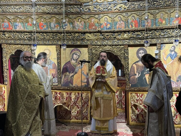 Ἀρχιερατικὴ Θεία Λειτουργία στὰ Παρεκκλήσια του Ντολτσοῦ Καστοριᾶς