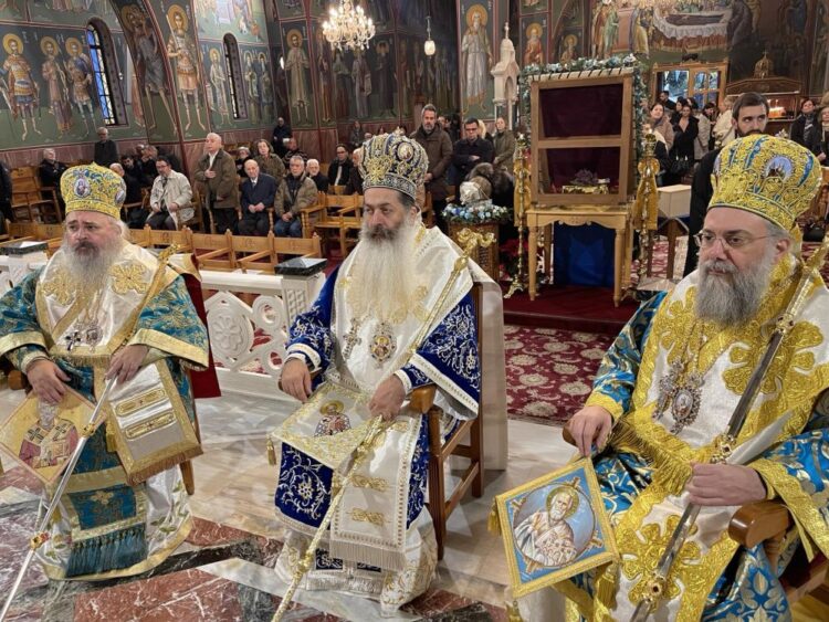 Προεξάρχοντος του Μητρ. Φθιώτιδος  Συμεών η πανήγυρις του Μητροπολιτικού Ναού Αγίου Νικολάου Τρικάλων