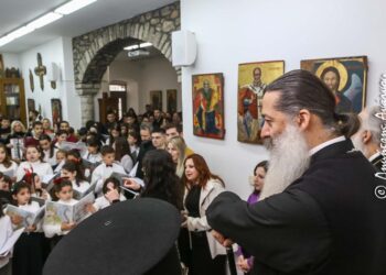 Πλημμύρισε Χριστούγεννα το «Δεσποτικό» στην Λαμία