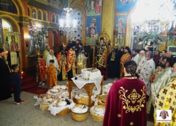 Ο πανηγυρικός Εσπερινός στον Ι.Ν. Αγίας Βαρβάρας Καλογωνιάς