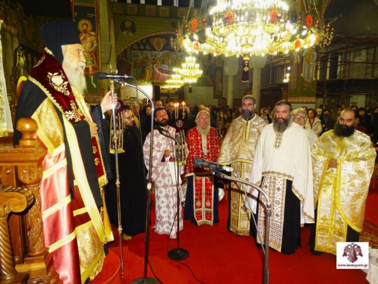 Χειροθεσία Πρωτοπρεσβύτερου κατά τον πανηγυρικό Εσπερινό στον Ι.Ν. Αγ. Νικολάου Σπάρτης