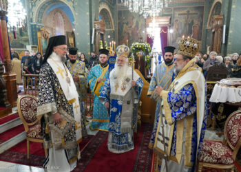 Πολυαρχιερατικό συλλείτουργο για τον Άγιο  Νικόλαο στην Καλαμάτα