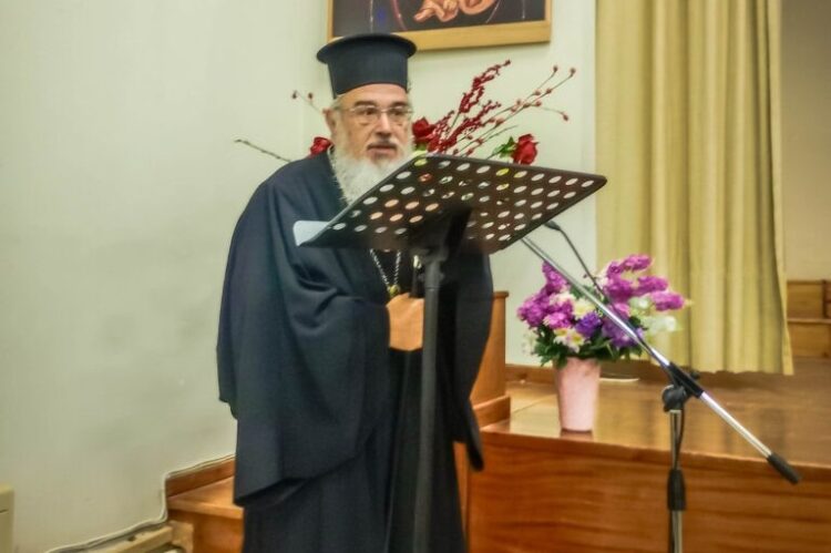 «Σέ τεντωμένο σχοινί. Τό νέο ζευγάρι ἀνάμεσα σέ γονεῖς καί πεθερικά»