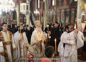 Κυριακή προ της Χριστού Γεννήσεως στην Μητρόπολη Άρτης