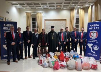 Η ΙΕΡΑ ΜΗΤΡΟΠΟΛΙΣ ΚΕΡΚΥΡΑΣ ΚΟΝΤΑ ΣΤΟΥΣ ΕΜΠΕΡΙΣΤΑΤΟΥΣ ΣΥΝΑΝΘΡΩΠΟΥΣ ΜΑΣ