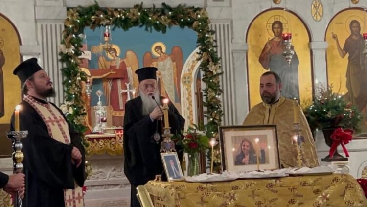 Ο Μητροπολίτης Κορίνθου Διονύσιος στον Καθεδρικό Ναό της Αγίας Τριάδος στο Γουίλμινγκτον των Η.Π.Α.