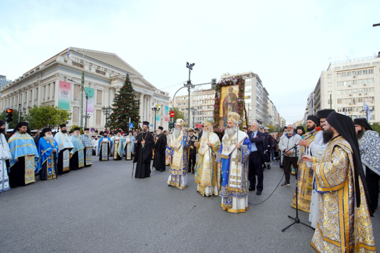 Η εορτή του προστάτου των ναυτικών Αγίου Νικολάου, στο πρώτο λιμάνι της χώρας