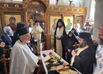 Εξόδιος ακολουθία μακαριστού Πρωτοπρεσβυτέρου π. Σεραφείμ Φαράσογλου