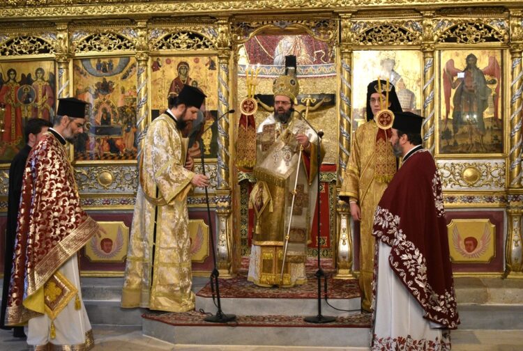 Πρωτοχρονιά στη Μητρόπολη Μαρωνείας