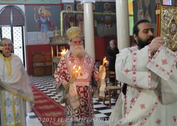 Αρχιερατική Θεία Λειτουργία στο Διχομοίρι Άρτης