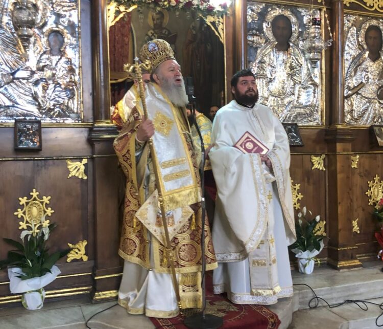 ΧΕΙΡΟΤΟΝΙΑ ΠΡΕΣΒΥΤΕΡΟΥ ΣΤΗΝ Ι. ΜΗΤΡΟΠΟΛΗ ΧΑΛΚΙΔΟΣ