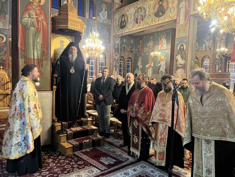 Εσπερινός του Αγίου Γεωργίου εξ Ιωαννίνων στη Λάρισα