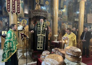 “Η μεγάλη της Εκκλησίας σάλπιγξ, ο πολύαθλος Αθανάσιος…»