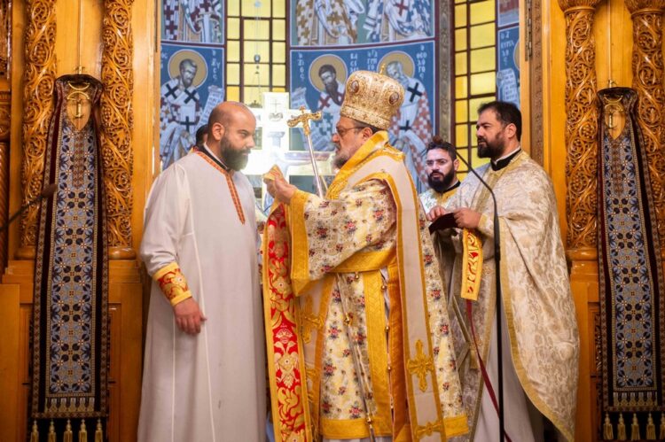 Χειροτονία Πρεσβυτέρου και Διακόνου στην Καλαμάτα