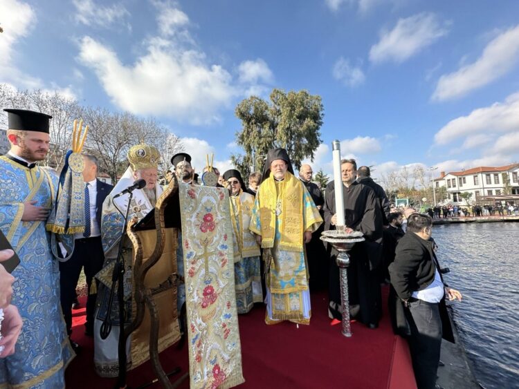 Με μεγαλοπρέπεια ο εορτασμός των Θεοφανείων στο Φανάρι