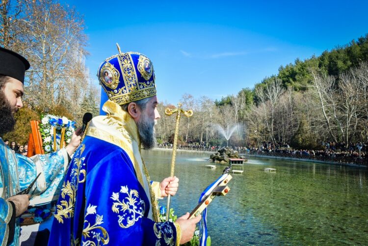 Σερρών Θεολόγος: «Κέντρο της ζωής μας είθε να γίνει ο Θεάνθρωπος και όχι ο εμπαθής και σκοτισμένος άνθρωπος»