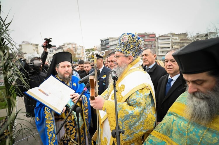 Λαμπρά Θεοφάνεια στον Άγιο Αχίλλιο Λαρίσης