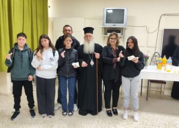 Ο Μητροπολίτης Θηβών κοντά στη μαθητιώσα νεολαία