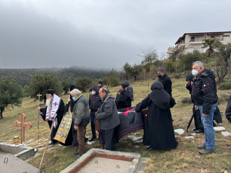 Εξόδιος ακολουθία μακαριστής μοναχής Ισιδώρας