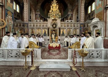 Τρισάγιο για τον Μακαριστό Αρχιεπίσκοπο Αλβανίας στον Άγιο Αχίλλιο