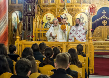 ΤΕΛΕΣΗ ΥΠΟΔΕΙΓΜΑΤΙΚΗΣ ΘΕΙΑΣ ΛΕΙΤΟΥΡΓΙΑΣ ΓΙΑ ΤΟΥΣ ΜΑΘΗΤΕΣ ΤΟΥ ΓΥΜΝΑΣΙΟΥ ΝΕΟΧΩΡΙΟΥ ΑΡΤΗΣ