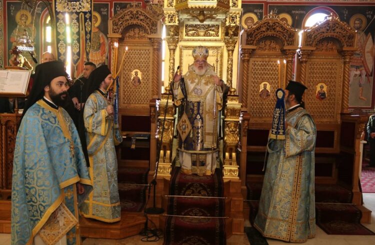 Θεοτόκε η ελπίς…