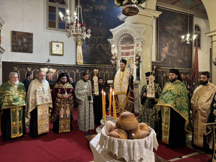 Ο ΕΣΠΕΡΙΝΟΣ ΤΗΣ ΠΑΝΗΓΥΡΕΩΣ ΤΗΣ ΑΓΙΑΣ ΘΕΟΔΩΡΑΣ ΣΤΗΝ ΚΕΡΚΥΡΑ