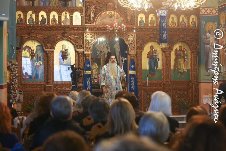 Φθιώτιδος Συμεών: «Ο πόθος της αγάπης η ωραιότερη Υπαπαντή»